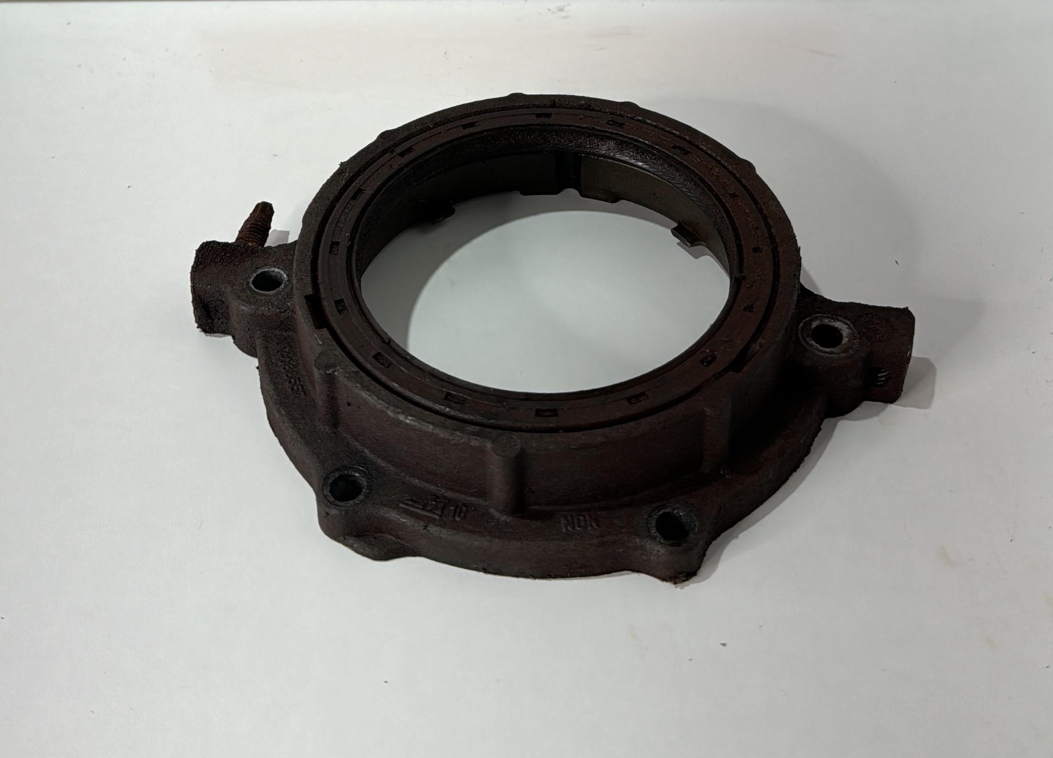 Soporte retén cigüeñal v6 Vortec